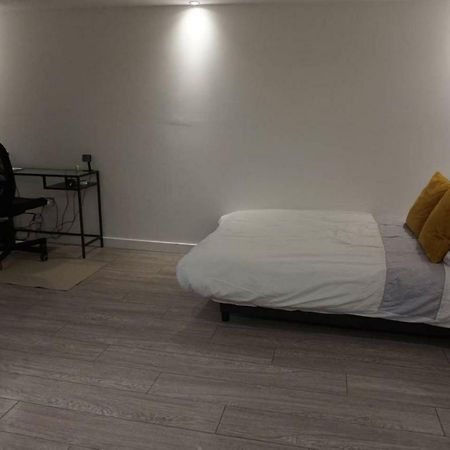 Rjo Serviced Accommodation Purfleet エクステリア 写真