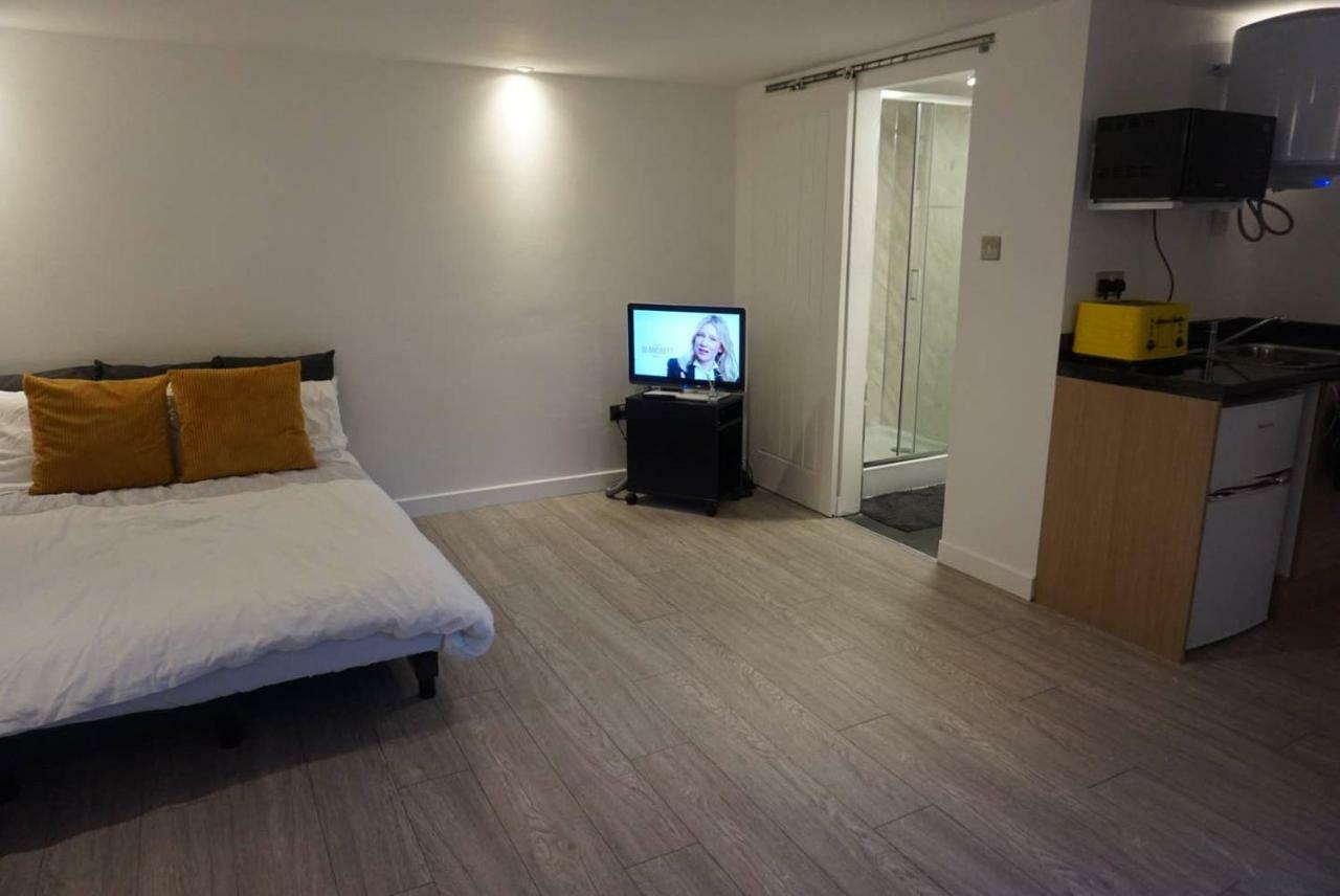Rjo Serviced Accommodation Purfleet エクステリア 写真